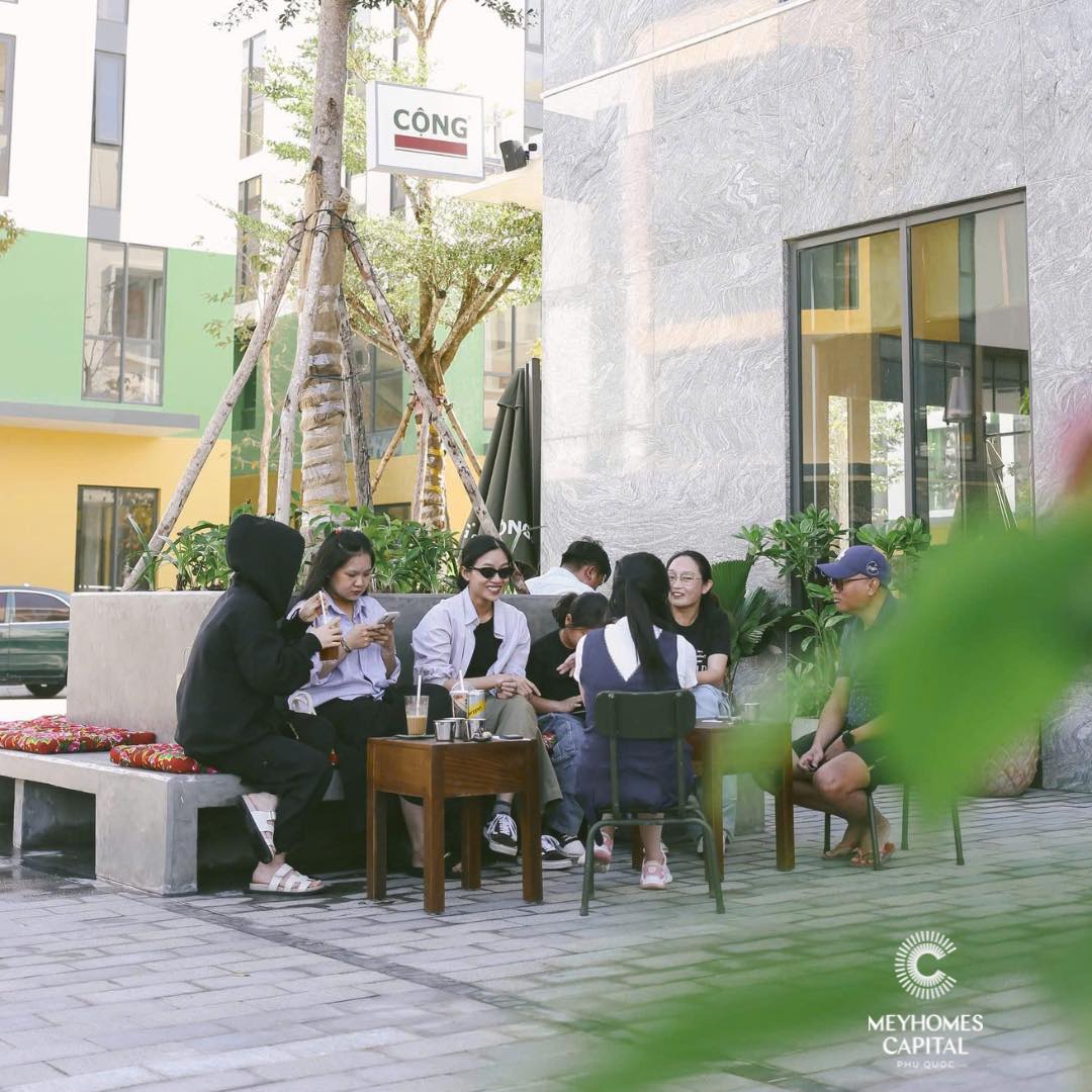 Không gian Cộng Cà phê Meyhomes thoáng đãng